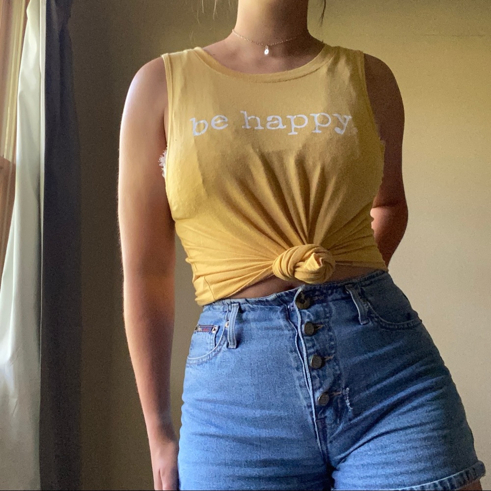 ‘Be happy’ tank